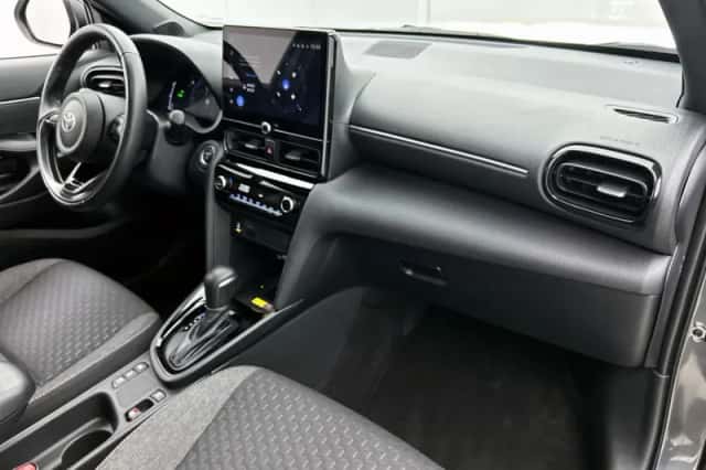 Toyota Yaris_Cross (2025) thumbnail 6