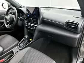 Toyota Yaris_Cross (2025) thumbnail 6