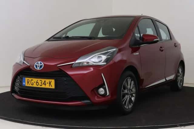 Toyota Yaris (2017) thumbnail 1