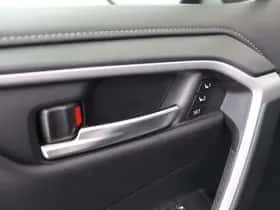 Toyota RAV4 (2019) thumbnail 11