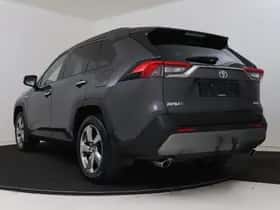 Toyota RAV4 (2019) thumbnail 16