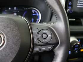 Toyota RAV4 (2019) thumbnail 18