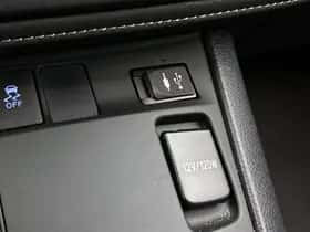 Toyota Auris (2018) thumbnail 23