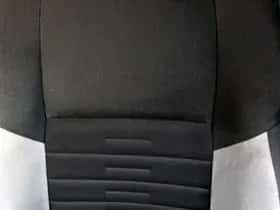 Toyota Auris (2018) thumbnail 32