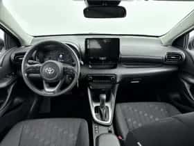 Toyota Yaris (2026) thumbnail 3