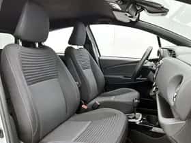 Toyota Yaris (2019) thumbnail 33