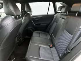 Toyota RAV4 (2019) thumbnail 16