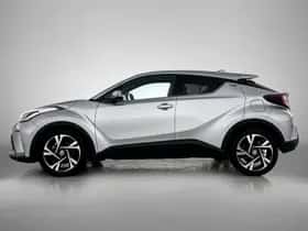 Toyota C-HR (2023) thumbnail 3