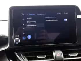 Toyota C-HR (2023) thumbnail 33