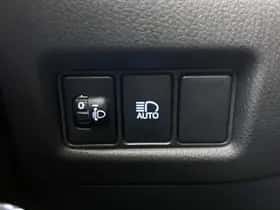 Toyota C-HR (2023) thumbnail 40