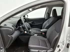 Toyota Yaris (2025) thumbnail 16
