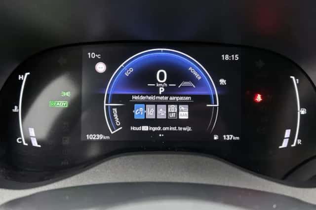 Toyota Yaris (2025) thumbnail 5