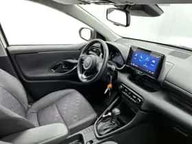 Toyota Yaris (2025) thumbnail 6