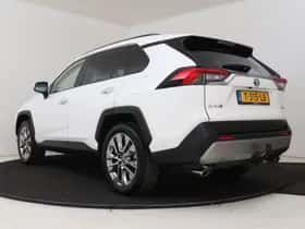 Toyota RAV4 (2023) thumbnail 16
