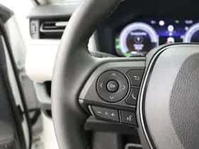 Toyota RAV4 (2023) thumbnail 17