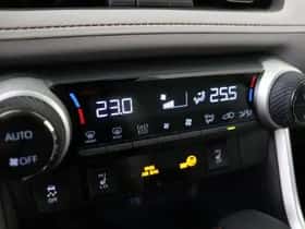 Toyota RAV4 (2023) thumbnail 27