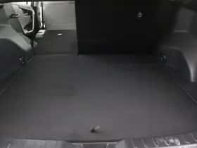 Toyota RAV4 (2023) thumbnail 37