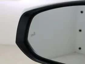 Toyota RAV4 (2023) thumbnail 9