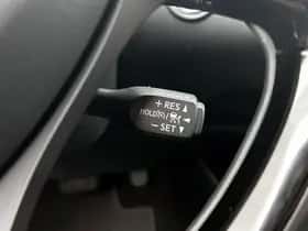 Toyota C-HR (2021) thumbnail 14