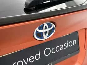 Toyota C-HR (2021) thumbnail 19