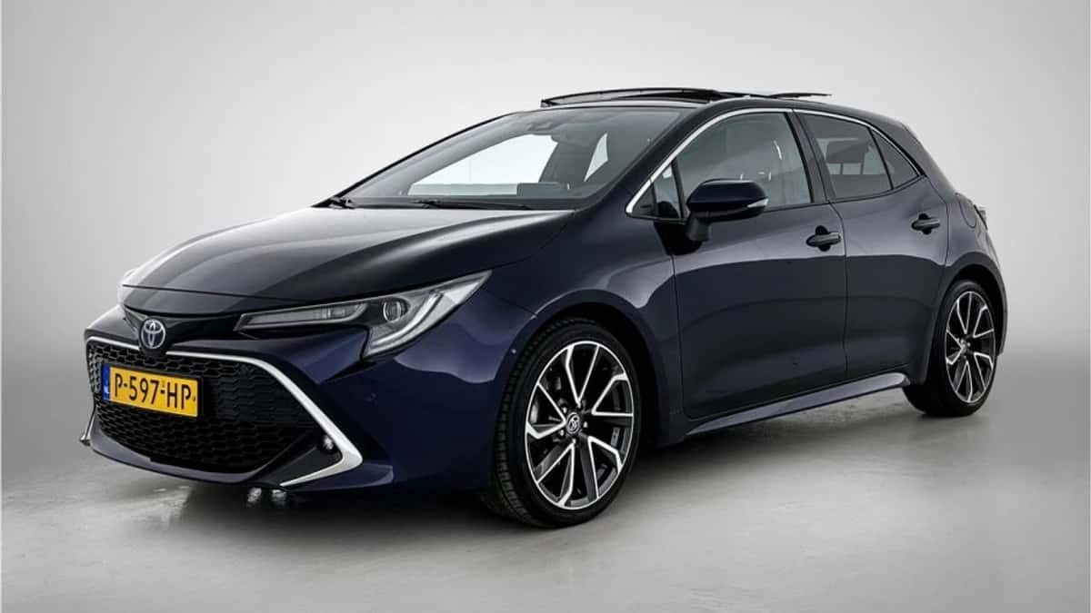 Toyota Corolla (2022) — foto 1