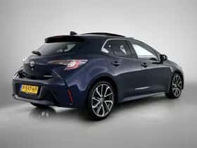 Toyota Corolla (2022) thumbnail 2