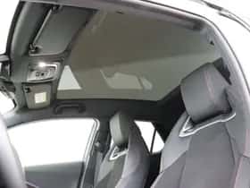 Toyota C-HR (2025) thumbnail 17