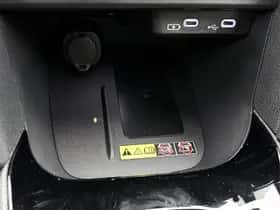 Toyota Yaris_Cross (2024) thumbnail 24