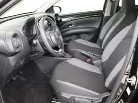 Toyota Aygo (2023) thumbnail 28