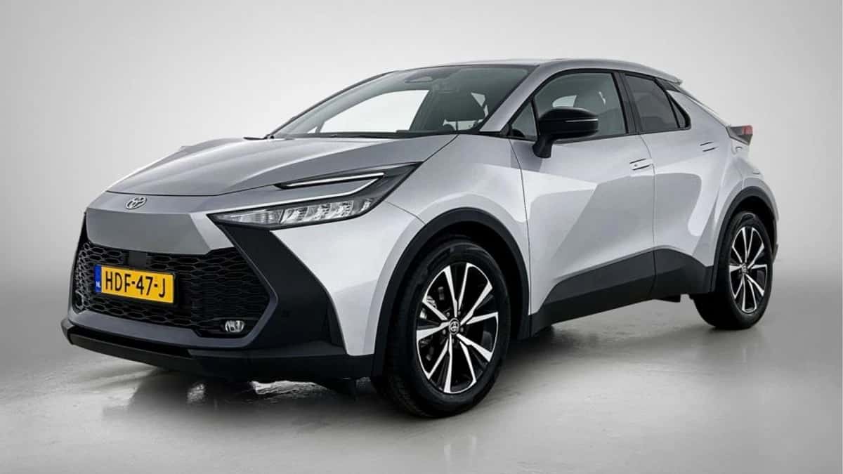 Toyota C-HR (2025) — foto 1