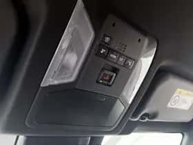 Toyota RAV4 (2025) thumbnail 26
