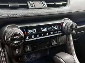 Toyota RAV4 (2025) thumbnail 9