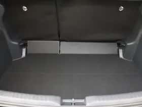 Toyota Yaris (2025) thumbnail 32