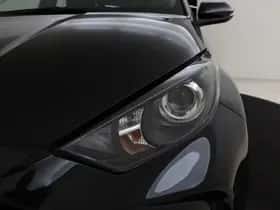 Toyota Yaris (2025) thumbnail 8