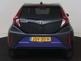 Toyota Aygo (2022) thumbnail 25