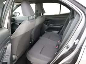 Toyota Yaris_Cross (2025) thumbnail 26