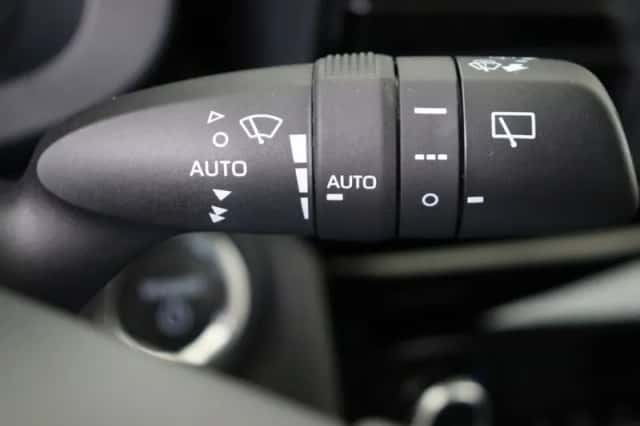 Toyota Yaris_Cross (2025) thumbnail 6
