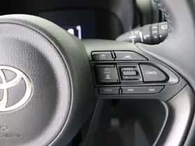 Toyota Yaris_Cross (2025) thumbnail 8
