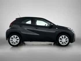 Toyota Aygo (2022) thumbnail 11