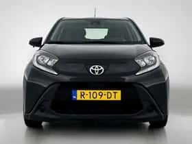 Toyota Aygo (2022) thumbnail 19
