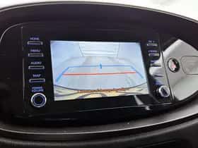 Toyota Aygo (2022) thumbnail 8