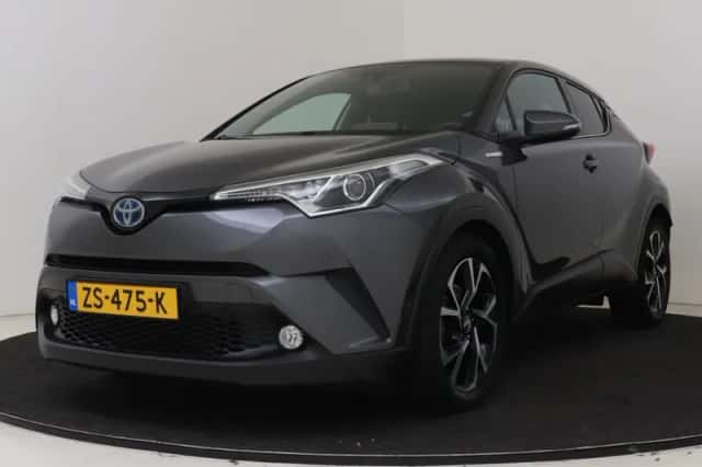 Toyota C-HR (2019) thumbnail 1