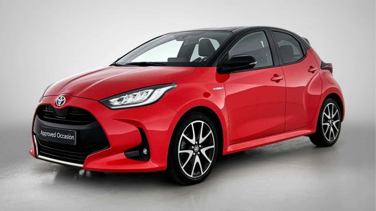 Toyota Yaris (2021) — foto 1