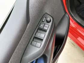Toyota Yaris (2021) thumbnail 22