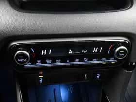 Toyota Yaris (2021) thumbnail 9