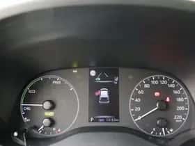 Toyota Yaris (2021) thumbnail 20