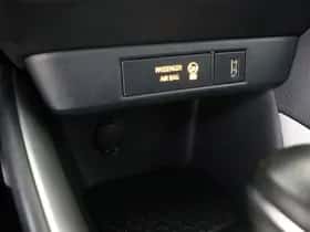 Toyota Yaris (2021) thumbnail 23