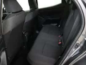 Toyota Yaris (2021) thumbnail 31