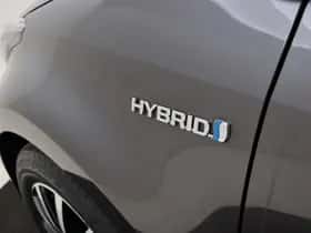 Toyota Yaris (2021) thumbnail 5
