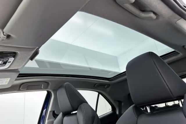 Toyota Yaris_Cross (2022) thumbnail 4